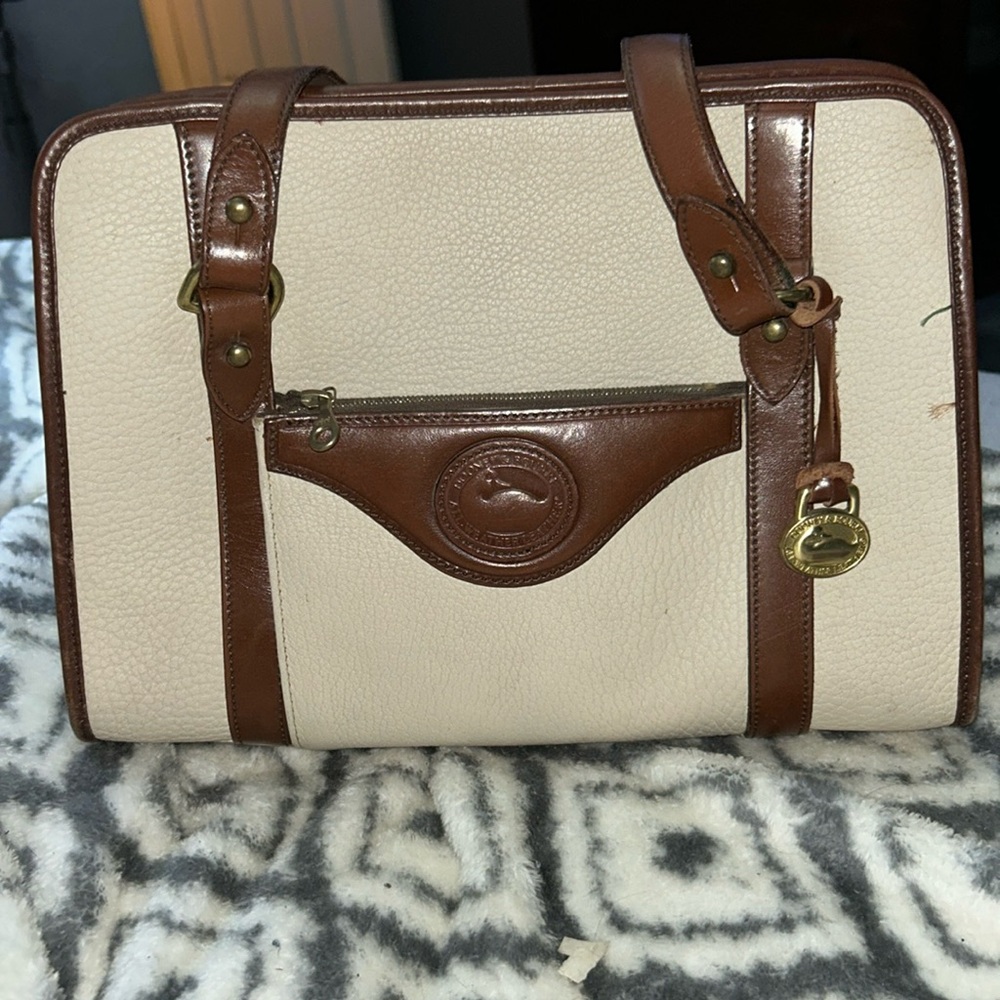 VINTAGE Dooney& Bourke Burgundy Brown Tmoro Exotic Leather Shoulder Bag  rare 💼